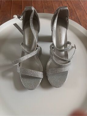 Dream Pairs Glitter Silver Strappy Heeled Sandals